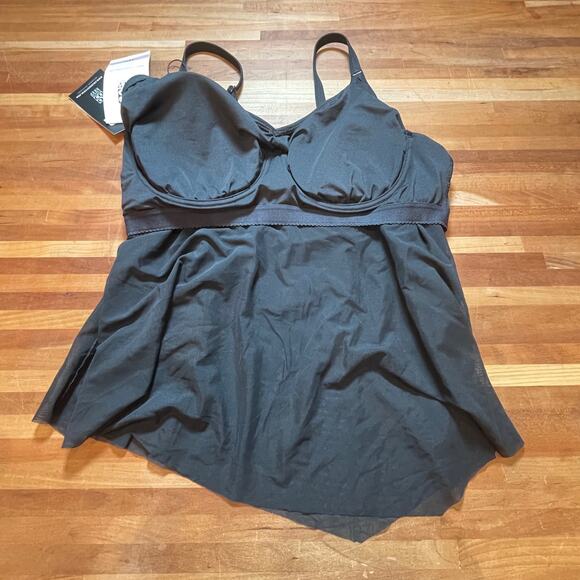 Coco Reef Women's Flourish Underwire Bra-Sized Tankini Top - Black 38D - Picture 4 of 10